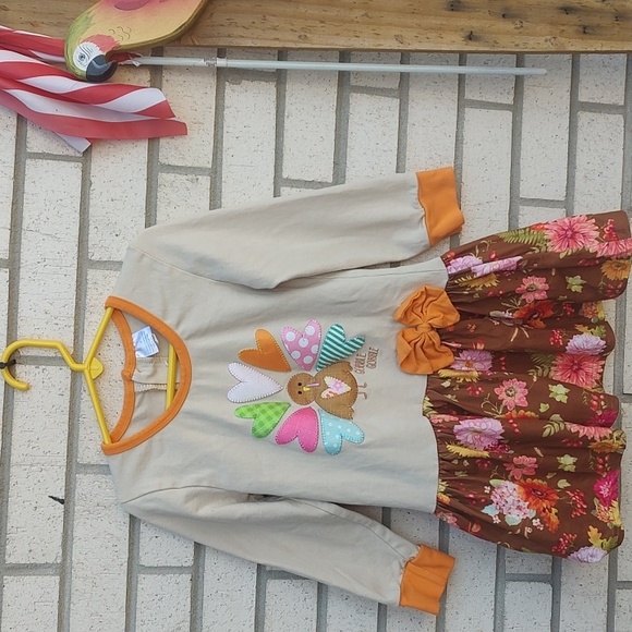 🦃 Outfit - Picture 6 of 11